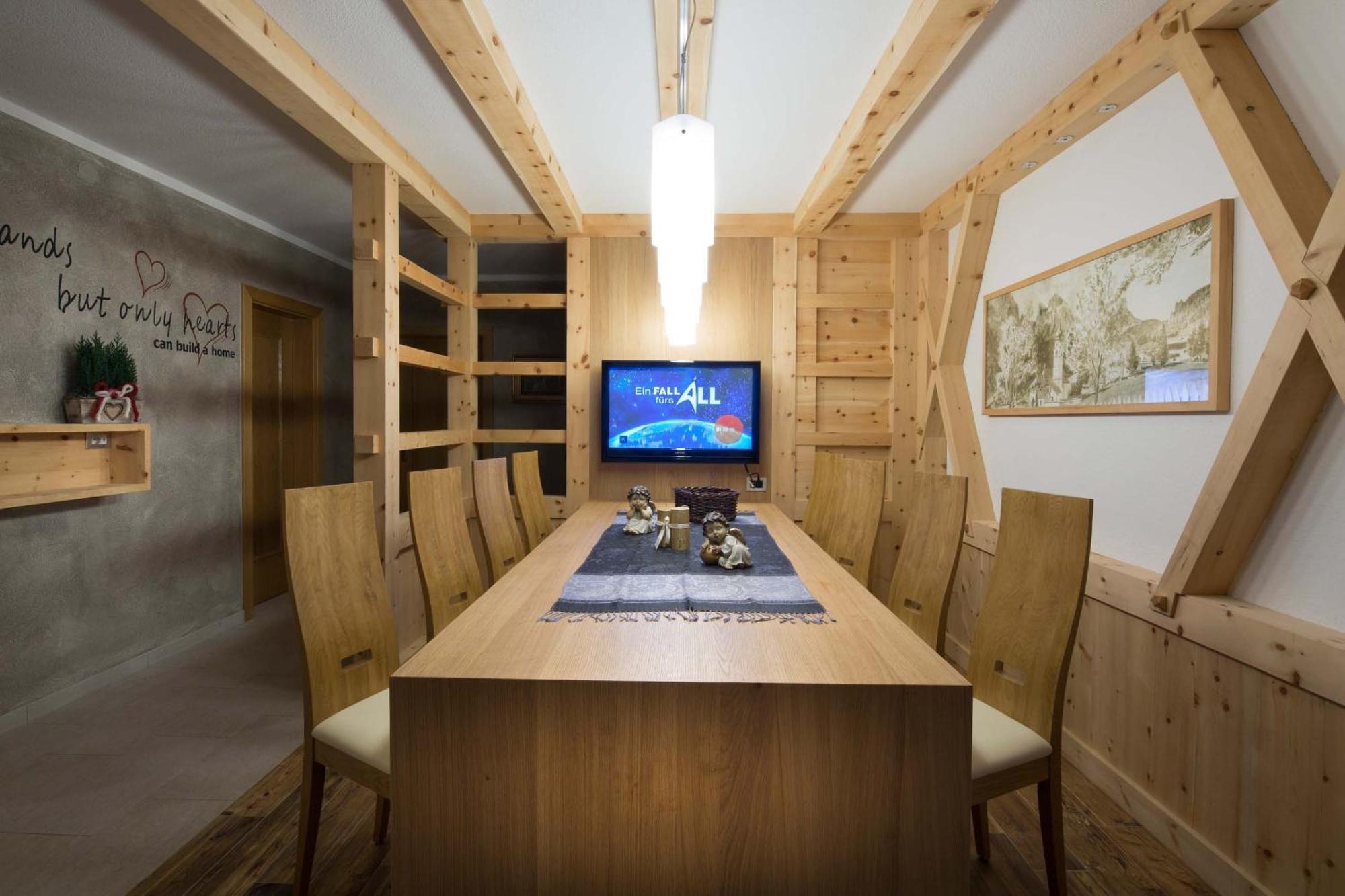 Alpin Apartments Colfosco Room photo